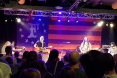 10-5-18_43238481_1741799055949161_1758478749080223744_n