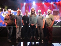 309190